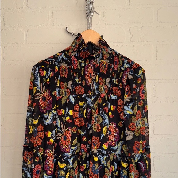 Cinq a sept dress Floral Patterned Long Sleeve smocked mock neck size 2 lined - Picture 2 of 8